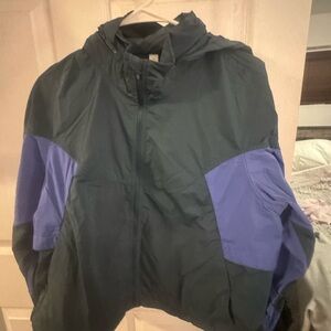 Lululemon windbreaker
